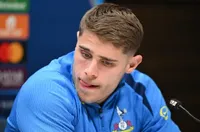 Защитник на Тотнъм гарантира за себераздаването на всички