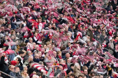 Глоба в Кьолн след изпусната реплика по уредбата