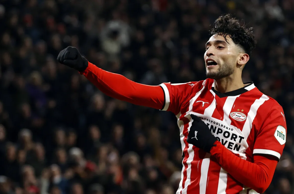 Фулъм договори една от звездите на ПСВ