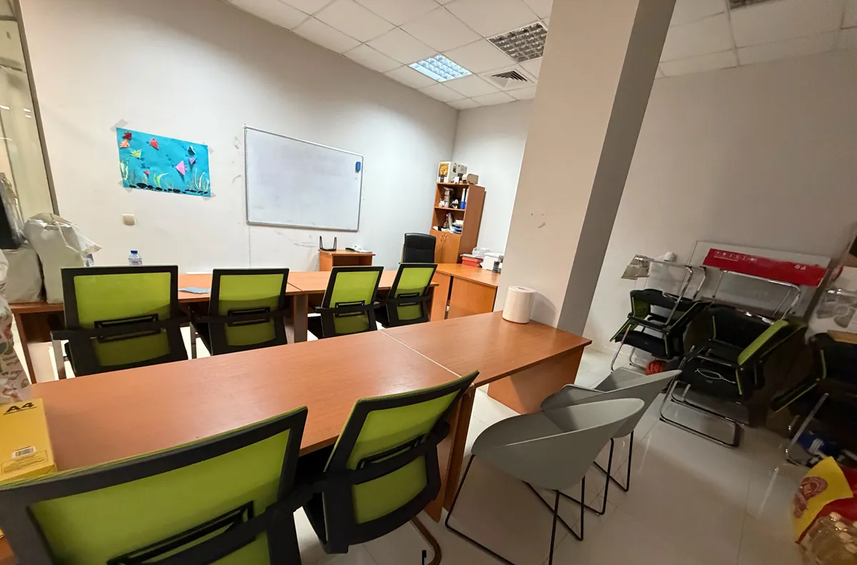 "Феникс на доброто" и 8888.bg инвестират в среда за обучение на ученици от рискови групи