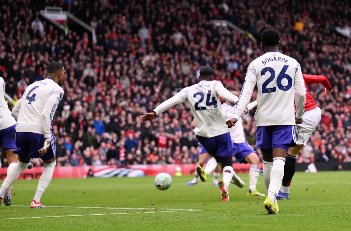 НА ЖИВО: Астън Вила - Лил 0:0