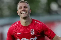 Ботев Пд си връща нападател