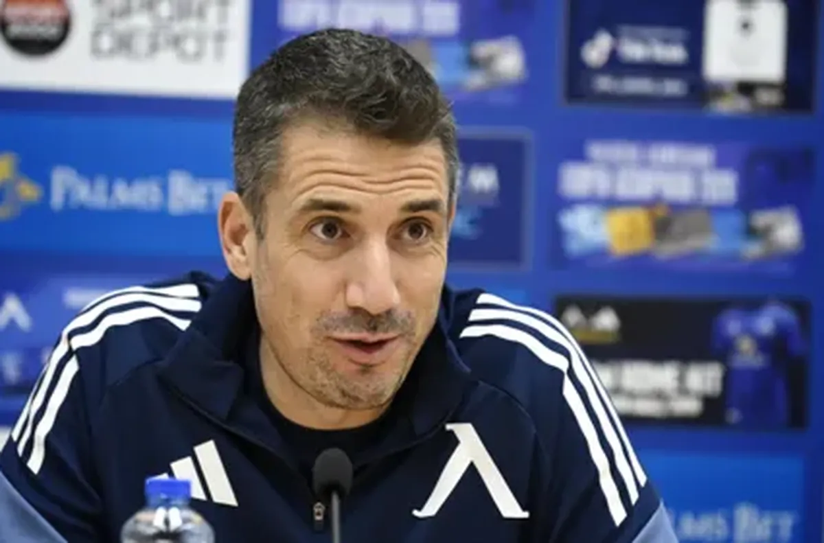 Веласкес предупреди: Чака ни здрав и труден мач