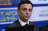 Намериха пистолет в колата на Бербатов (ВИДЕО)