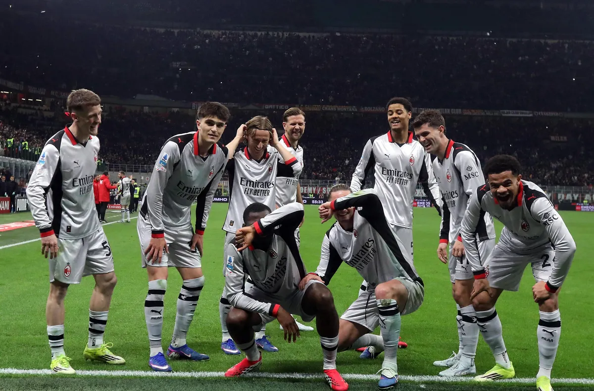 Милан си върна второто място в Италия след успех над Торино (ВИДЕО)