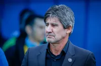 Николай Костов си тръгва от Актобе след две поредни загуби