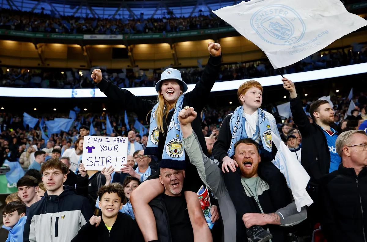 Арестуваха мъж, влязъл без билет на финала между Арсенал и Манчестър Сити