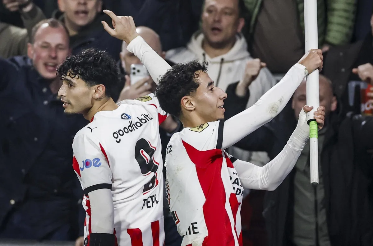 Фулъм се размина с нападател на ПСВ