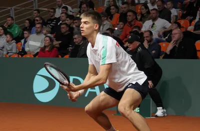 Нестеров остана на крачка от финала в Гърция