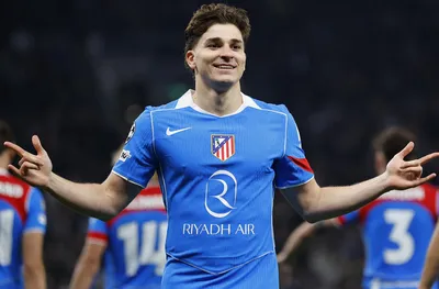Арсенал иска Алварес от Атлетико (Мадрид)