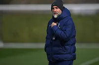 На Острова: Тотнъм уволнява Тудор до 48 часа