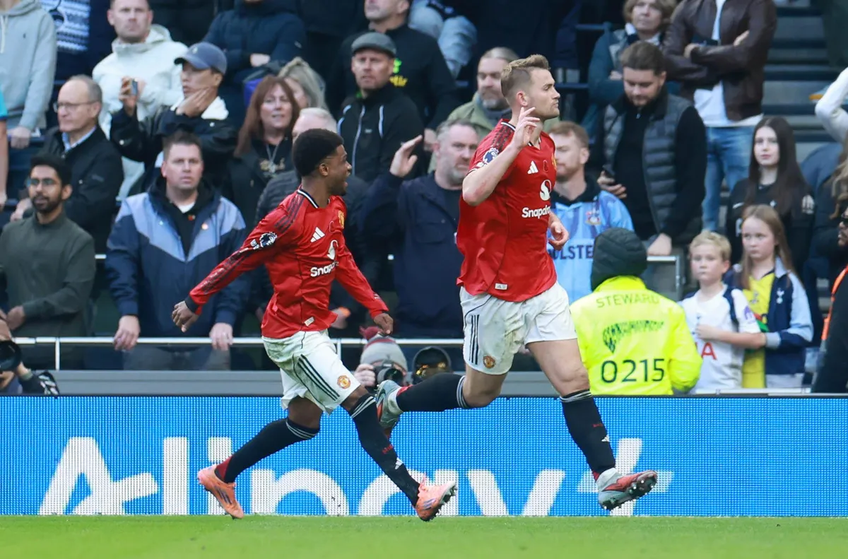 Де Лихт се надява да се върне преди края на сезона