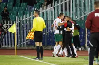 Националите с две контроли през юни