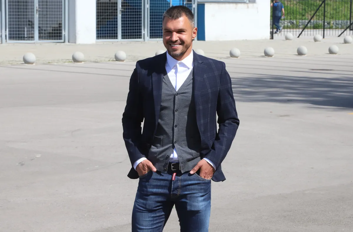 Божинов с остра критика към Левски и Веласкес