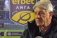 Треньорът на Спартак Вн трепери за халф