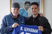 Наско Сираков награди Цунами