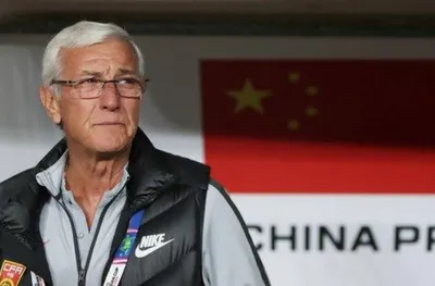 Липи с емоционално послание към Гатузо