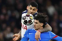 Тотнъм гони Ромеро