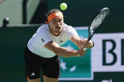 Александър Зверев на полуфинал в Маями