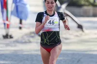 Сенанджи и Нинева защитават титлите си на шампионата по полумаратон