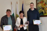 Харманли награди Саръбоюков и треньора му за бронза от Световното