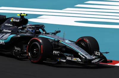 Формула 1 вбеси феновете с пост в социалните мрежи