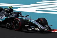 Антонели продължава да пише история във Формула 1