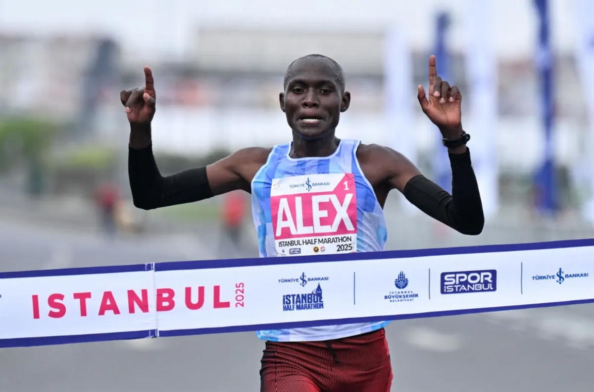 Кенийци пренаписаха историята на полумаратона в Янджоу