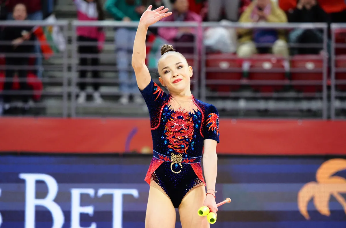 Стилияна Николова спечели сребърен медал, Ева Брезалиева се нареди шеста в многобоя