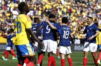 Дуе донесе победата на Франция над Колумбия с 3:1 (ВИДЕО)