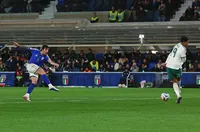 Манчестър Юнайтед е потвърдил интереса си към Сандро Тонали