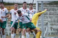 България U17 прегази Литва и още мечтае за европейското първенство