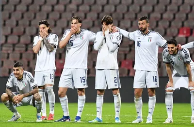 Италианските медии разсипаха националите си след поредния провал