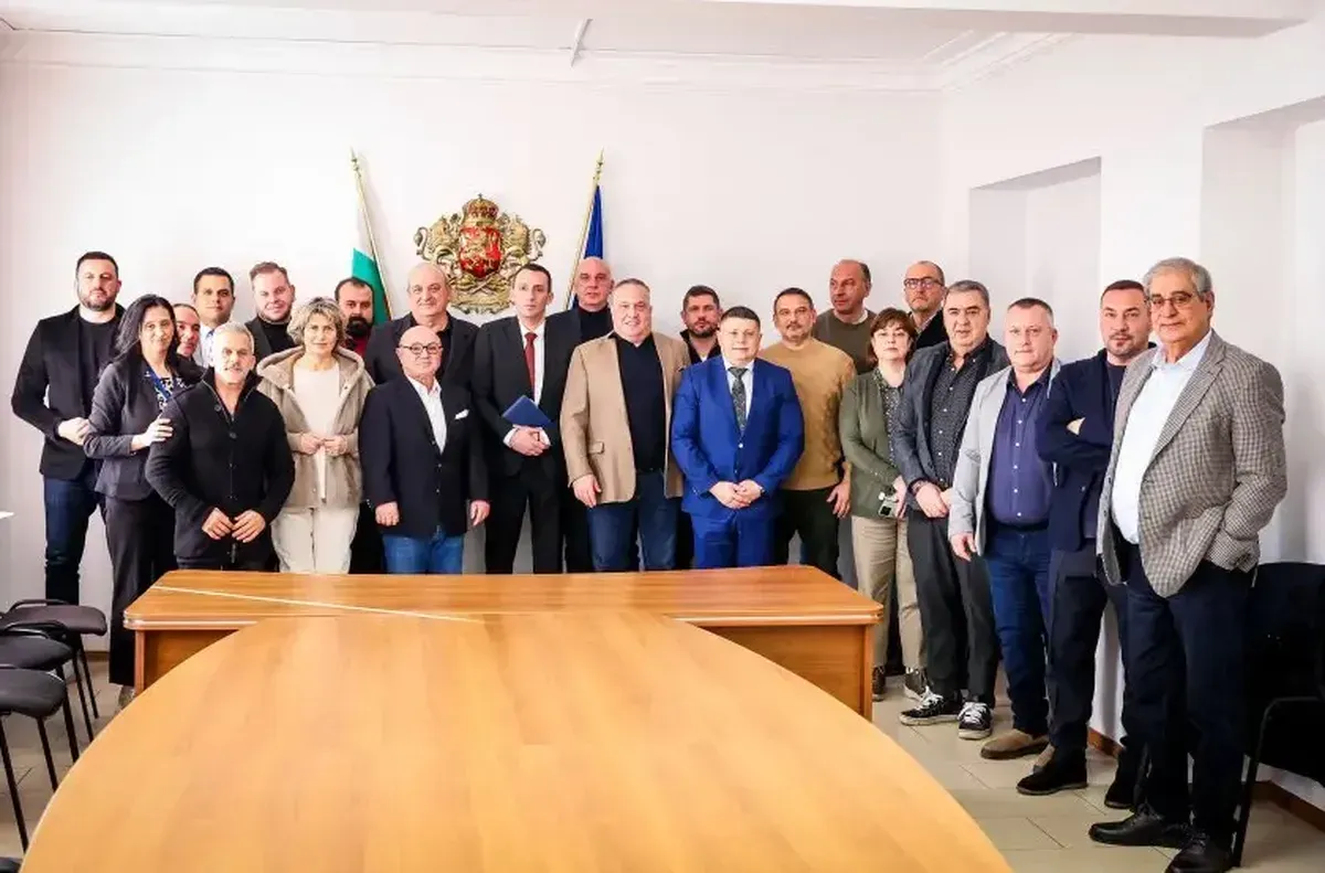 Федерациите пипат партиите за визията им за спорта