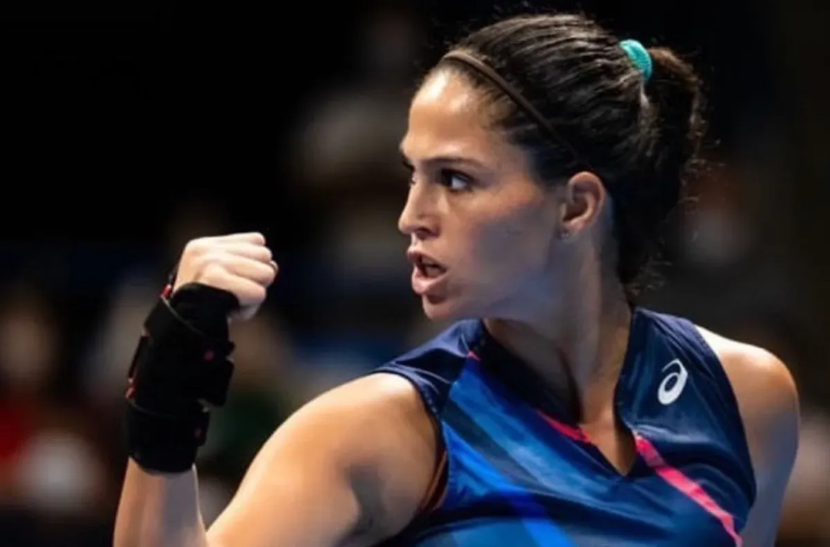 Изабелла Шиникова се класира за четвъртфиналите в Египет