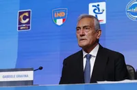 Шефът на футбола в Италия хвърли оставка