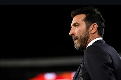 Нова оставка в италианския футбол, този път от Буфон