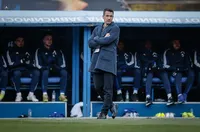 Хулио Веласкес готви трансферен списък