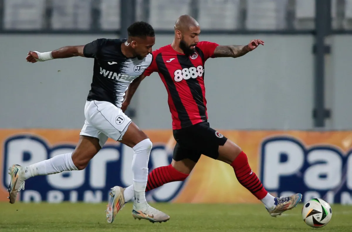 НА ЖИВО: Локомотив (Пд) - Локомотив (Сф) 0:0