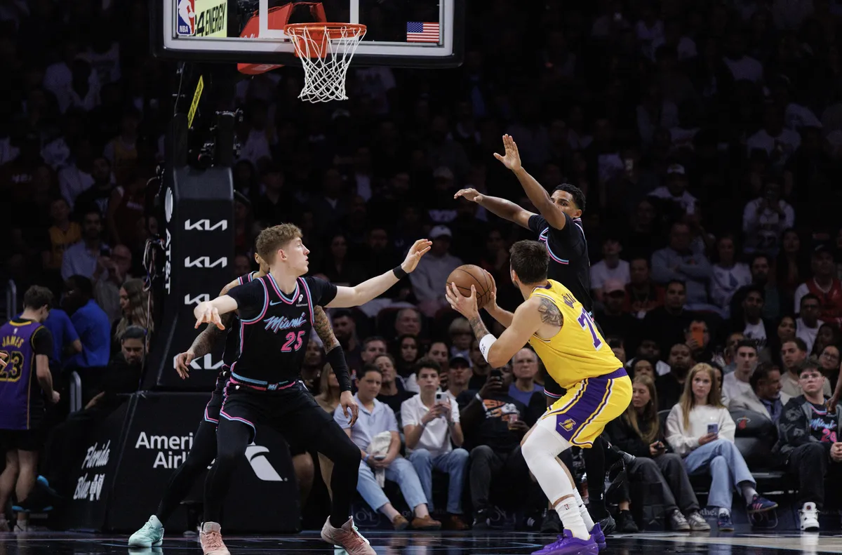 Удар за Лейкърс: Дончич е аут до края на сезона!