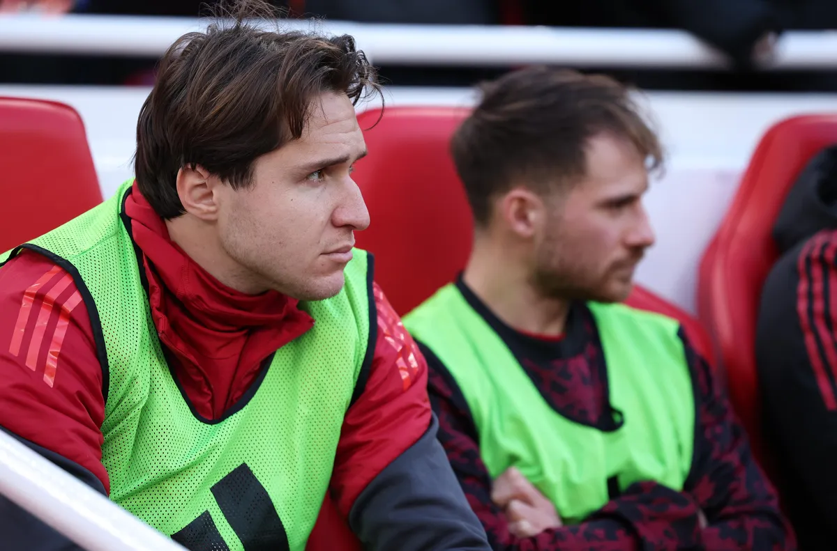 В Италия скочиха на Федерико Киеза