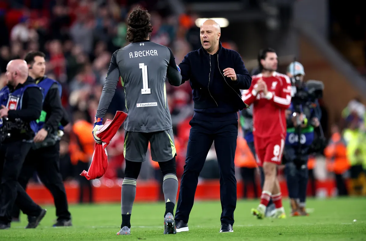 Алисон опроверга Слот: Нямам нова контузия