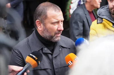 Кривия: Озлобяваме се към успелите хора