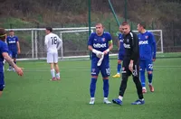 Полеви футболист пази за  Струмска слава в Трета лига