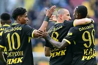 Ботев (Пд) е фаворит в дербито с Локо