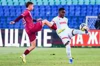 ЦСКА свиква спешна среща, заради двама футболисти