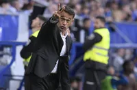 Ла Лига осъди заплахите и обидите към футболисти и ръководство на Севиля