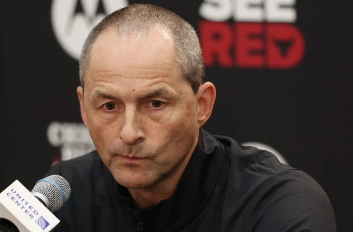 Чикаго Булс освобождава част от директорите си