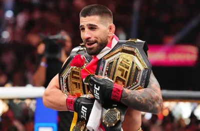 UFC шампионът Илия Топурия се пошегува с Доналд Тръмп