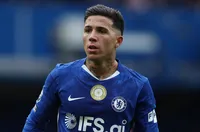 Челси ще задържи Енцо Фернандес, нещата между него и "сините" се изчистват